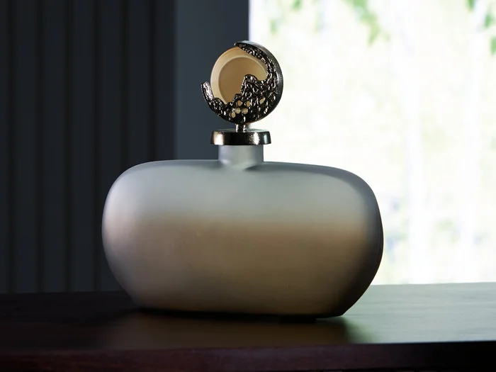 Ashley Express – Acario Jar