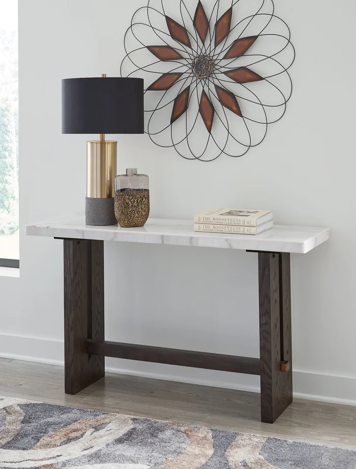 Ashley Express – Burkhaus Sofa Table