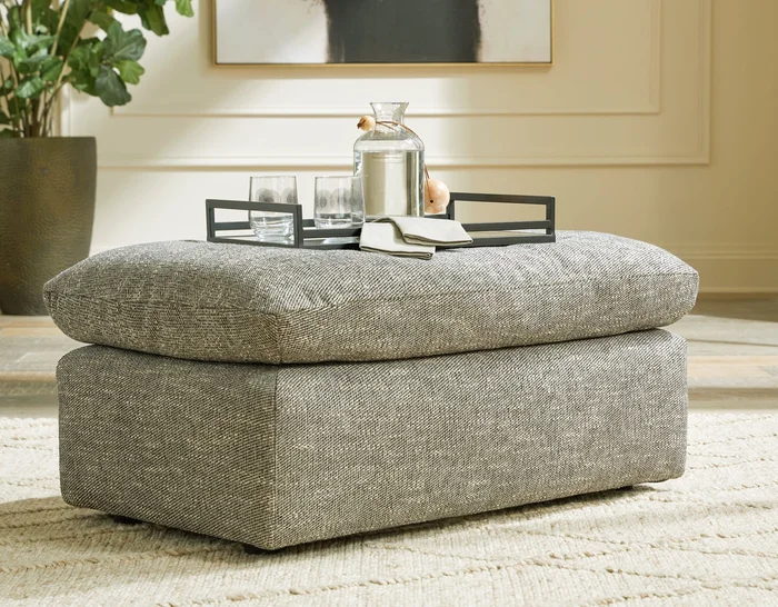 Ashley Express – Dramatic Ottoman
