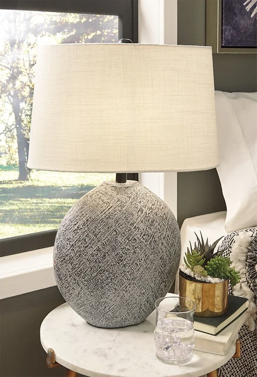 Ashley Express – Harif Paper Table Lamp (1/CN)