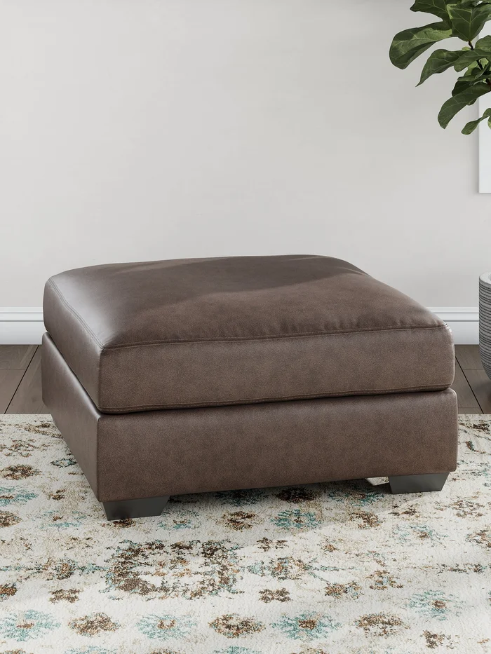 Ashley Express – WillowBend Oversized Accent Ottoman