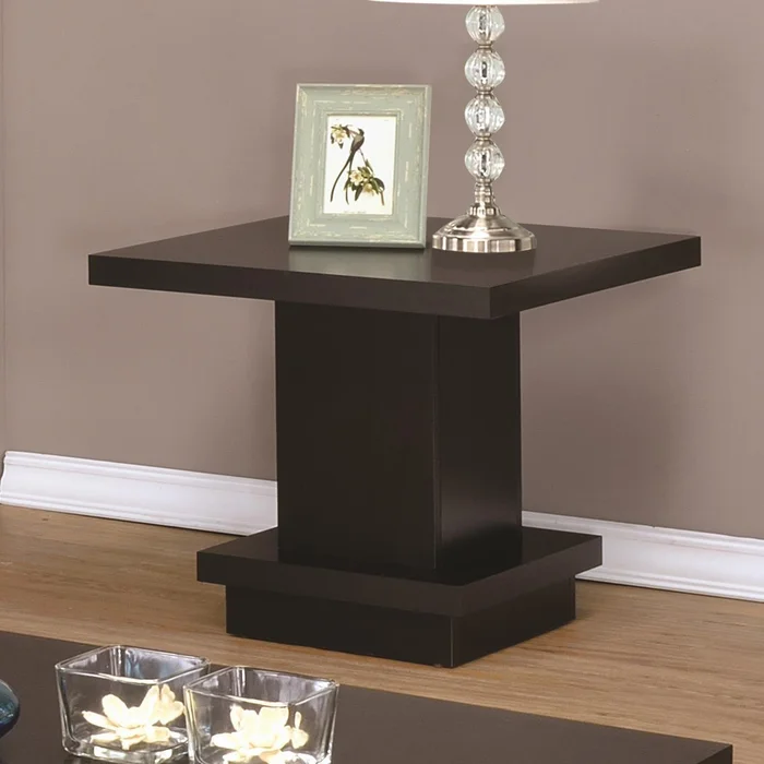 Diamond Modern Furniture COA End Table 705167