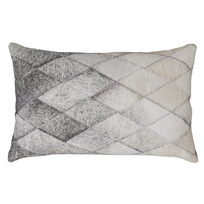 Diamond Modern Furniture Exclusive Design Decorative Pillows Decorative Pillows A1000930