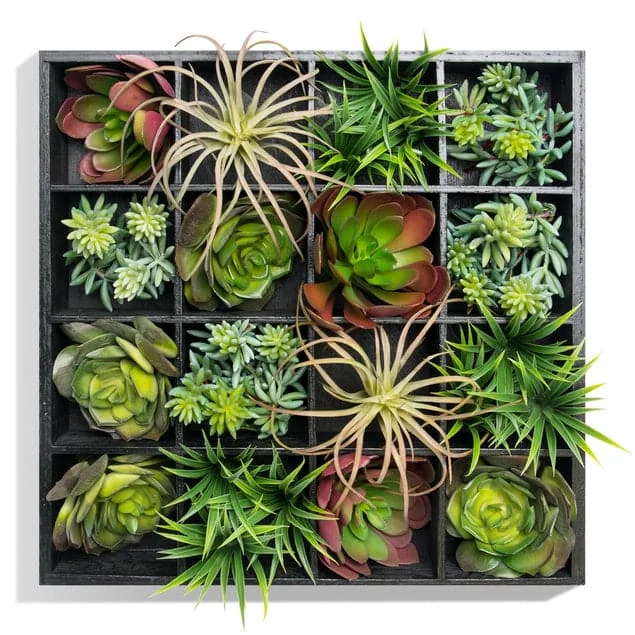 Green Wall, Pixelated Succulent – 16 Compartments