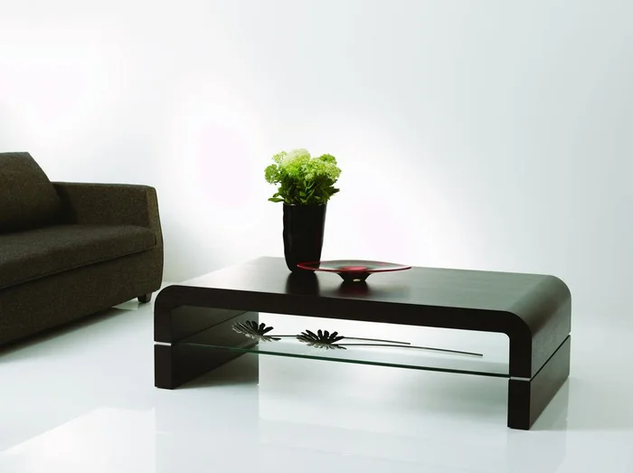 J&M Furniture – Modern Coffee Table 690 – 17728