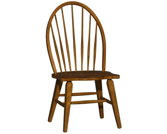 Liberty Furniture Hearthstone Windsor Back Side Chair in Oak