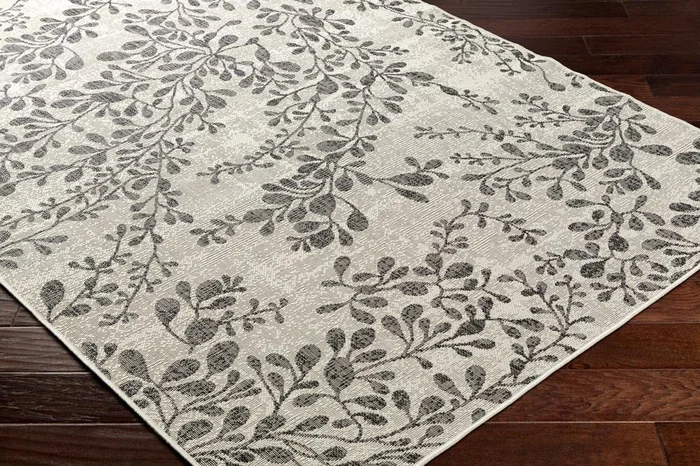 Livabliss – Ravello 53inx7 Machine Woven Rug – RVL2317-537