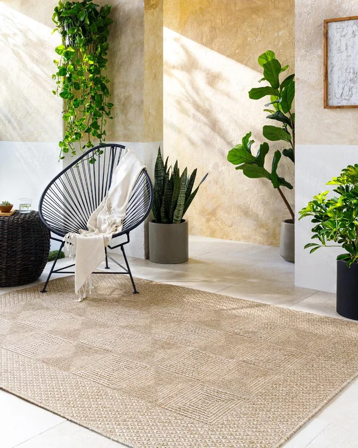 Livabliss – Sandra 710inx10 Machine Woven Rug – SDR2306-71010