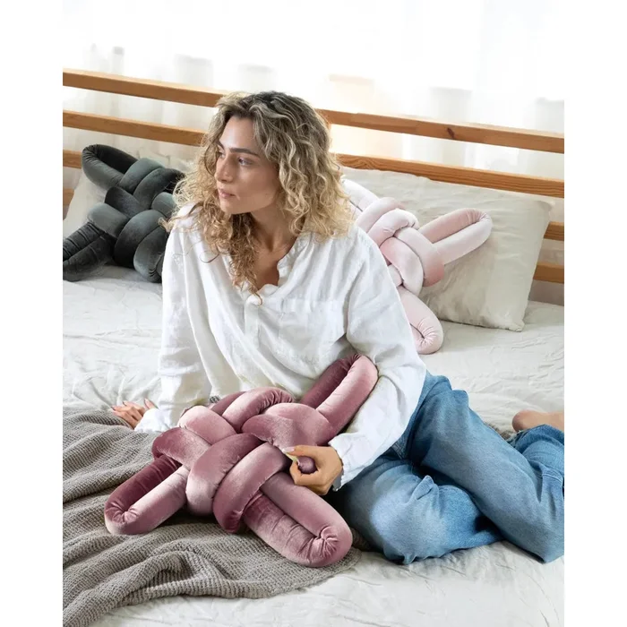 Mauve Knot Pillow