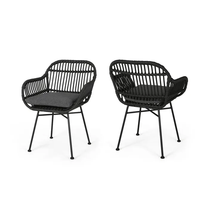 Outdoor Rattan Accent Chair With Metal Legs