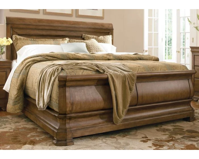 Pennsylvania House New Lou Louie P’s Sleigh Bed, Queen