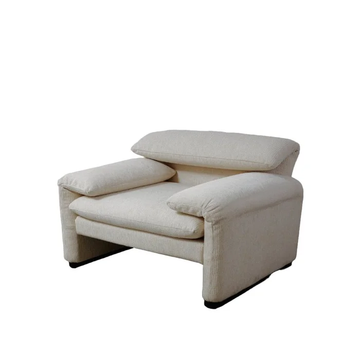 Piegare Lounge Chair