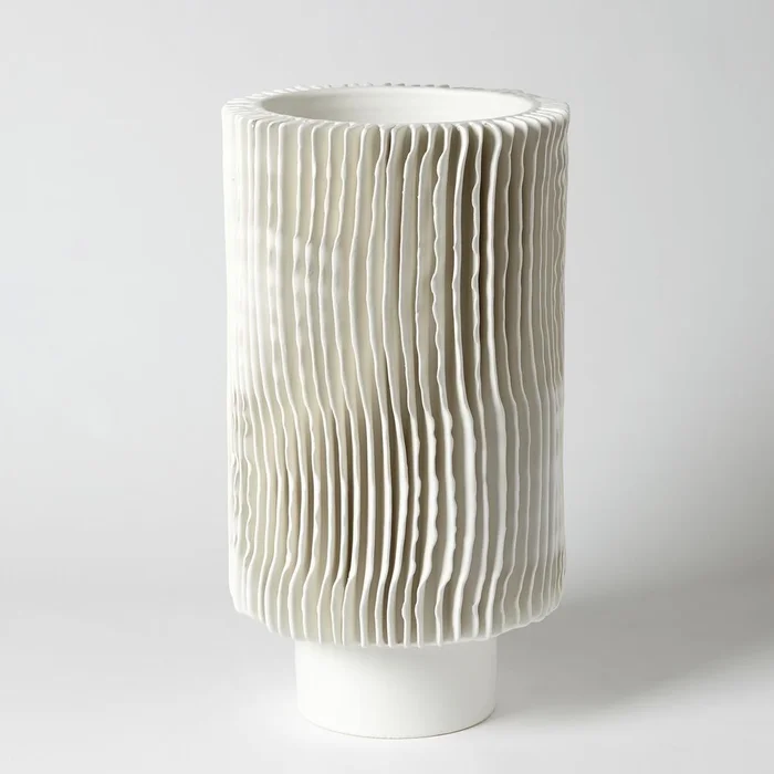 Radiator Vase – Matte White