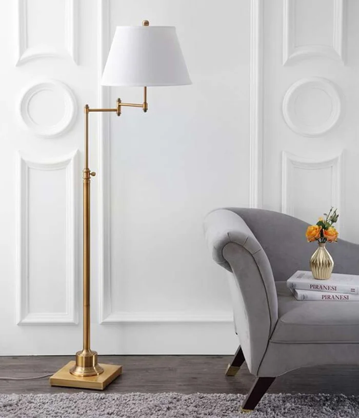 Safavieh – Ingram Swing Floor Lamp – Brass – LIT4301A