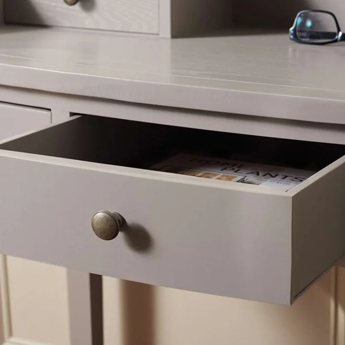 Safavieh – Landon Writing Desk – Quartz Grey – AMH6516C