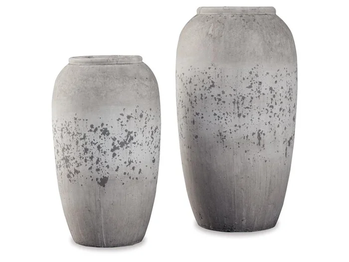 Signature Design by Ashley – Dimitra Vase Set (Set of 2) in Brown/Cream – A2000110
