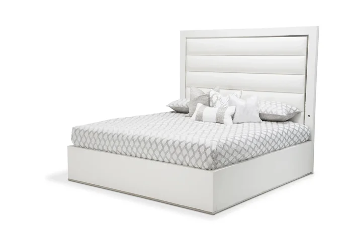 State St. – Upholstered Panel Bed