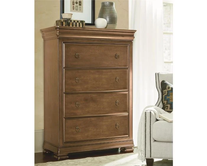 Universal Furniture New Lou Drawer Chest in Cognac