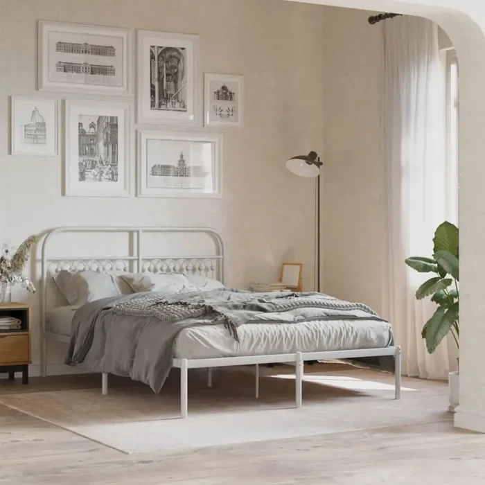 vidaXL Metal Bed Frame without Mattress with Headboard White 135x190cm