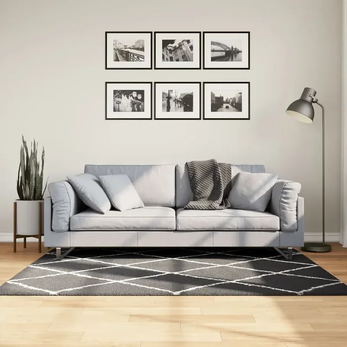 vidaXL Shaggy Rug PAMPLONA High Pile Modern Black and Cream 120×170 cm